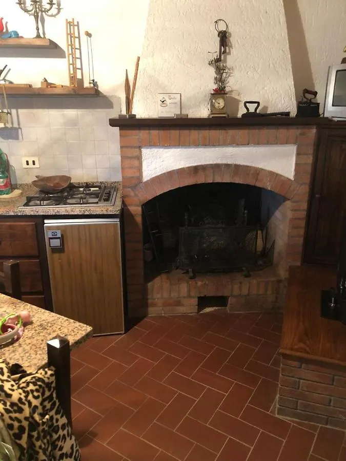 La Casina Di Pereta Bed & Breakfast Italy