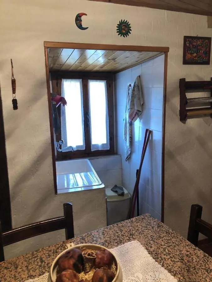 לינה וארוחת בוקר La Casina Di Pereta