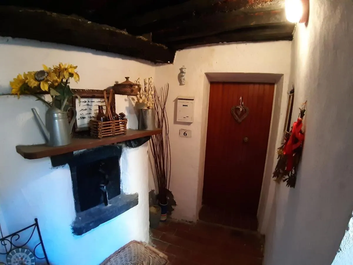 לינה וארוחת בוקר La Casina Di Pereta